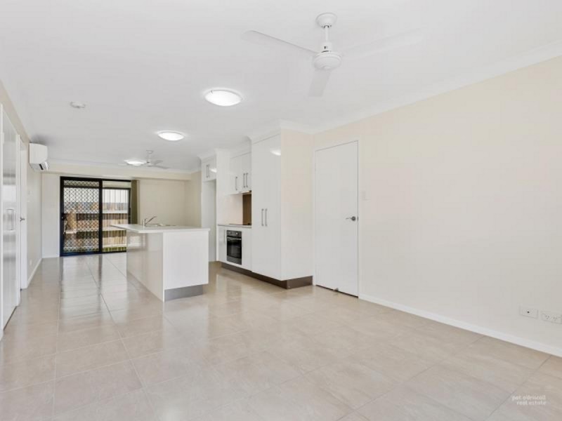 3/4 Glenmore Road, Park Avenue QLD 4701